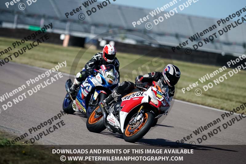 Rockingham no limits trackday;enduro digital images;event digital images;eventdigitalimages;no limits trackdays;peter wileman photography;racing digital images;rockingham raceway northamptonshire;rockingham trackday photographs;trackday digital images;trackday photos